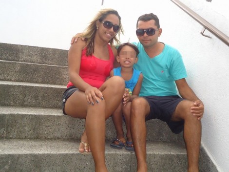 Marido descobre que a ex está saindo com outros e mata por ciúmes