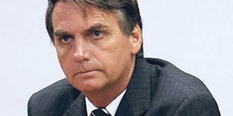 Entrevero entre Bolsonaro e militante do Psol resulta em detenção e B.O (veja o vídeo)