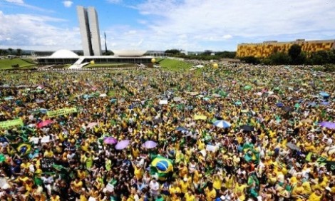 Diante de tanta bandalheira, a saída imediata para o Brasil