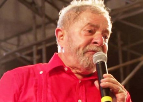 Lula ignora Lava Jato e inicia campanha para 2018