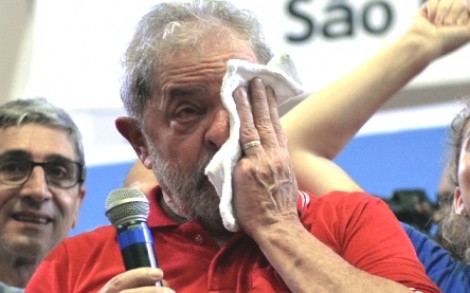 Lula usará exaustivamente o AVC da mulher para fazer política e se livrar da prisão