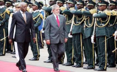 Angola, país comparsa de Lula, PT e Cuba, após 37 anos tem mudança no poder