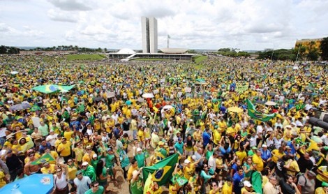 O fim da política no Brasil e a lógica dos quatro discursos que impedem o renascimento da Nação