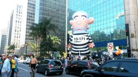 Povo prepara grande manifestação em Curitiba pela prisão de comandante máximo