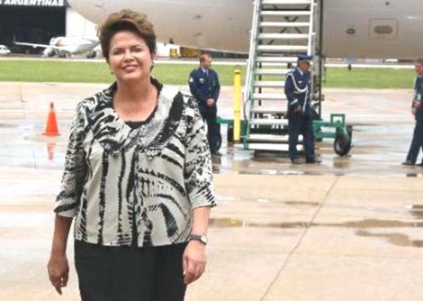Professora de direito esclarece a situação e os privilégios de Dilma (veja o vídeo)
