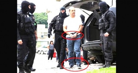 Com mãos e pés algemados, Cabral é usado para que povo aceite a lei da anistia aos corruptos