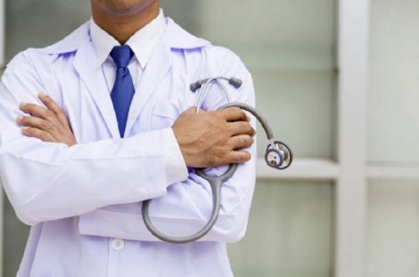 Médico rebate Rede Globo: não falta médico no Brasil, o que falta é respeito profissional