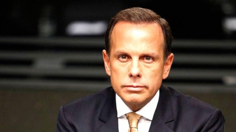 Prédio que desabou em São Paulo era centro de distribuição de drogas, garante João Dória