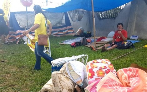 Resistência de acampados pró-Lula está no final, restam 70