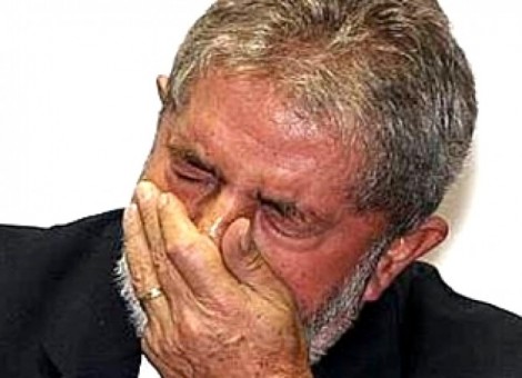 Lula é convencido a aceitar prisão domiciliar, antes da sentença do sítio