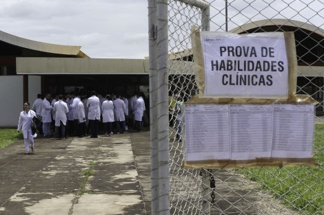 Fuga cubana do Mais Médicos traz uma revelação fantástica e outra desastrosa