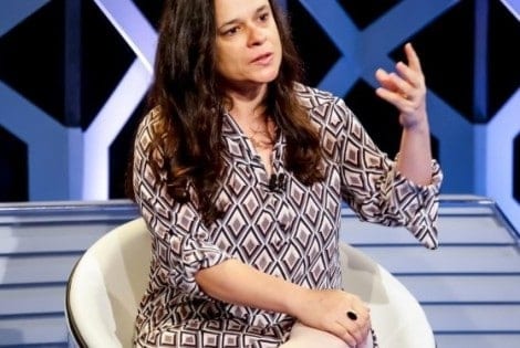 Janaína Paschoal: Moro deixa a segurança da magistratura e assume o ministério “pelo bem do país” (Veja o Vídeo)