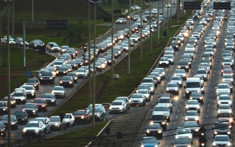 A complicada situação da mobilidade em Brasília, a "capital dos engarrafamentos"