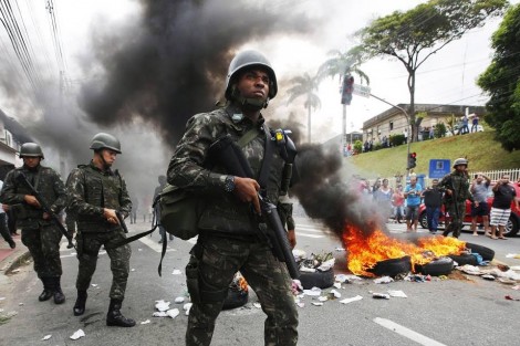 “Onde existe caos, é o militar que dá jeito”