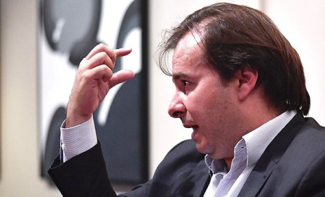 Bolsonaro não pode deixar Rodrigo Maia mandar no Brasil (Veja o Vídeo)