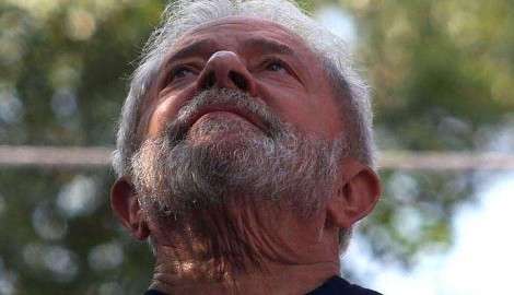 Lula recebe convite para evento de estudantes e explica em carta que está “proibido” de comparecer