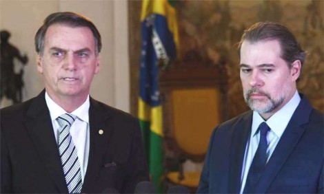 Bolsonaro defendeu a decisão de Toffoli?