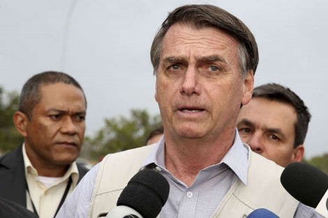 Em cerimônia de entrega da Medalha do Pacificador, Bolsonaro alerta para a guerra de narrativas sobre a Amazônia