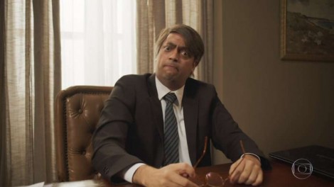 Programa "humorístico" da Globo debocha de desabafo de Bolsonaro sobre "calúnia" da emissora (veja o vídeo)