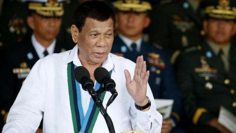 VÍDEO: Mensagem de Natal do Presidente das Filipinas para corruptos e criminosos volta a circular