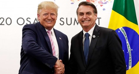 Aliança forte: A consulta que Trump fez a Bolsonaro sobre o uso da Cloroquina