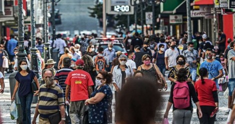 O despertar do Brasil: Uma visão de crise e oportunidades