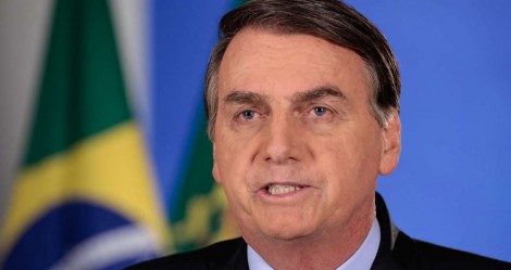 Bolsonaro dá resposta a Globo e seus ataques contra a primeira-dama