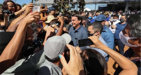 Povo goiano recebe Bolsonaro com grande festa: “Mito! Mito! Mito!” (veja o vídeo)