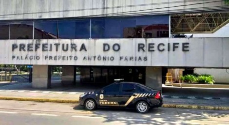 PF amanhece na prefeitura de Recife, do PSB, com um mandado de prisão