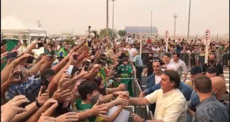 Bolsonaro no Mato Grosso: E adivinhem… Festa novamente! (veja o vídeo)