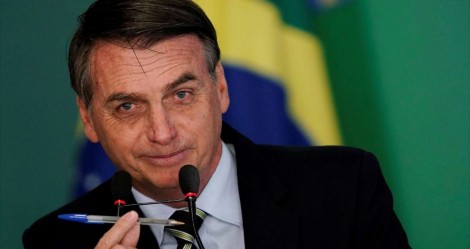 Bolsonaro deve sancionar mudanças na CNH neste terça (veja o vídeo)