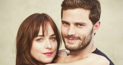 EL James lança nova versão de '50 Tons de Cinza'