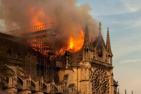 Igreja Notre Dame, na França