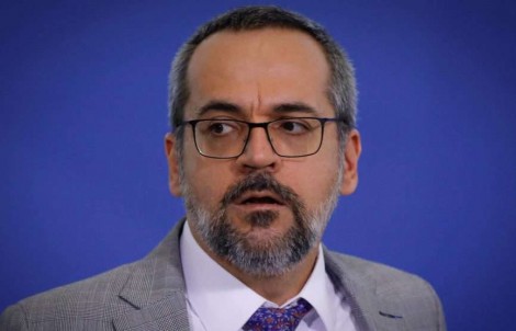 Reeleito no Banco Mundial, Weintraub fica nos Estados Unidos até 2022, ano eleitoral no Brasil