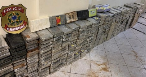 PF apreende mais de 750 kg de cocaína em porto do Rio