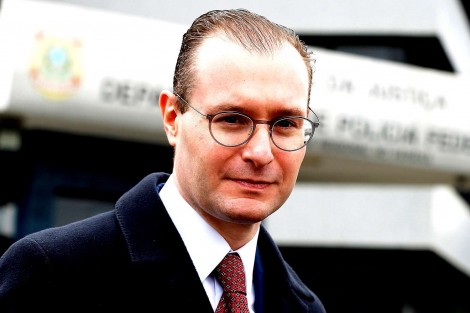 Advogado de Lula tenta humilhar a nossa honrada e corajosa Polícia Federal