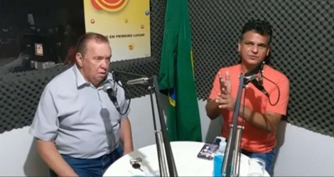 Insano, prefeito petista ataca Bolsonaro, o compara a autistas, pois "não tem sentimentos" (veja o vídeo)