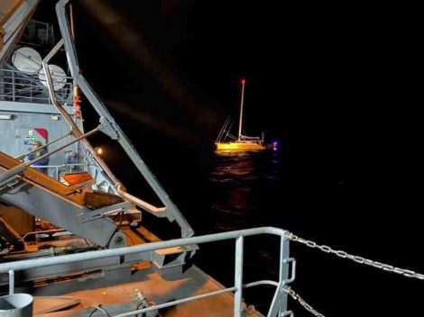 Veleiro interceptado pela Marinha teria saído do Brasil em direção à Europa — Foto: Marinha do Brasil/Divulgação