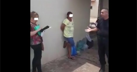 Vídeo de pesquisadora do Datafolha entrevistando em porta de cadeia volta a viralizar (veja o vídeo)