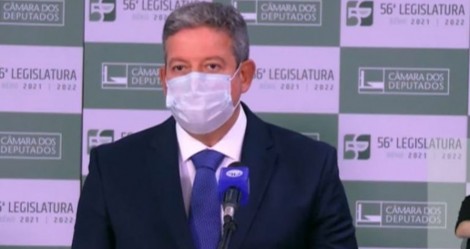 URGENTE: Para desespero de Barroso, Lira vai levar PEC do Voto Auditável ao Plenário