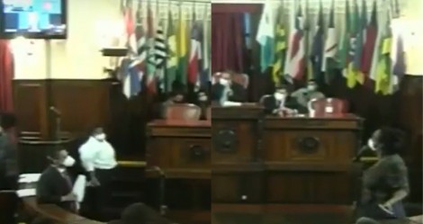 Militante comunista invade gabinete de parlamentar e faz ameaças levando a mão na cintura (veja o vídeo)