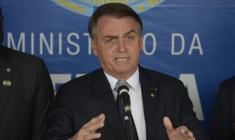 "Pior que uma decisão mal tomada, é uma indecisão", alerta Bolsonaro (veja o vídeo)