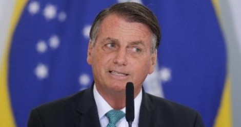 Bolsonaro quebra o silêncio e fala sobre demissão de Alexandre Garcia: "Algo estarrecedor! Absurdo!" (veja o vídeo)