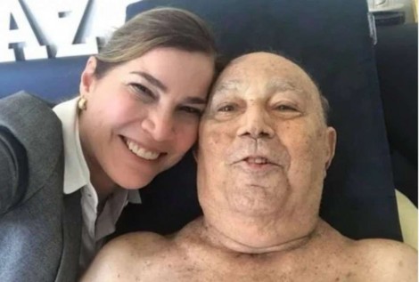 Com câncer, morre pai de médica Mayra Pinheiro, mas jornalista da “velha mídia” não poupa “veneno”