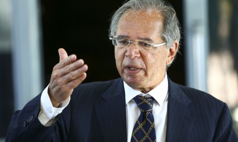 Depois de "reunião secreta", Guedes diz que redução da tarifa do Mercosul aliviará a inflação