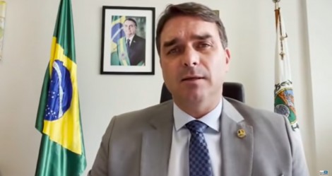 Flávio faz forte pronunciamento e escancara "dia macabro na CPI" (veja o vídeo)