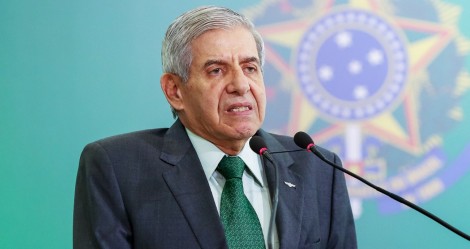 General Heleno quebra o silêncio sobre "prisões arbitrárias" e detona: "Por que o crime de opinião só vale pra um lado?" (veja o vídeo)