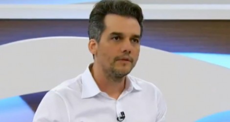 Em entrevista ao 'canal do Doria', Moura perde a noção e comete gafe ao tentar lacrar, de novo (veja o vídeo)