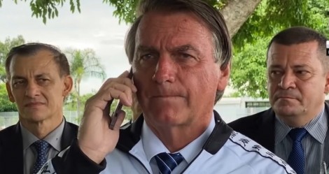 Apoiadores relatam problema em concurso da PF e Bolsonaro liga para ministro na hora (veja o vídeo)