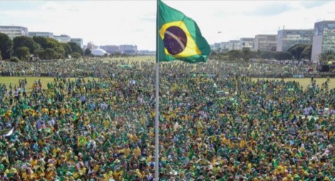 MBL e "esquerdalha" se acovardam, desistem de protesto e apoiadores de Bolsonaro devem tomar as ruas dia 15